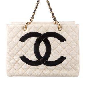 Authentic Vintage CHANEL Canvas CC Tote🖤🤍